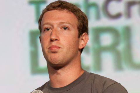Sorosozással próbálta lejáratni kritikusait a Facebook