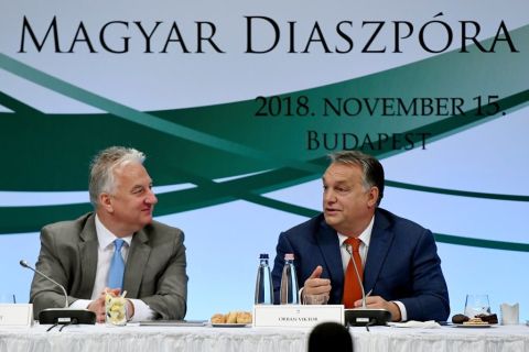 Orbán Viktor és Semjén Zsolt a Magyar Diaszpóra Tanács plenáris ülésén.