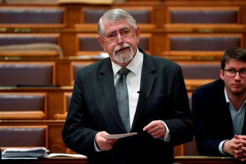 Kásler Miklós a Parlamentben.