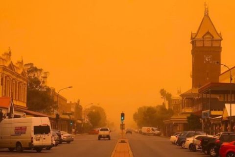 Pokoli látvány a homokviharban fuldokló Sydney