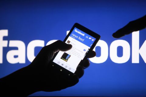 Kiderült, miért tiltotta le több ezer magyar felhasználóját a Facebook