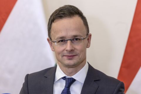 Szijjártó Péter külgazdasági és külügyminiszter sajtótájékoztatót tart hivatalában 2018. december 7-én.
