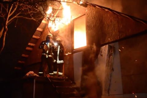 Leégett egy kutyamenhely Budapesten hajnalban, segítséget kérnek