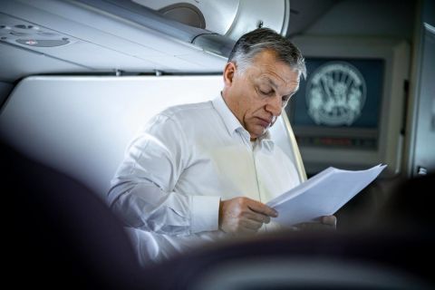 Orbán Viktor Prágába utazik