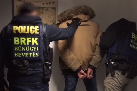 Elkapták a zuglói gyilkosság gyanúsítottját – videó