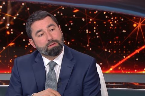 Hidvéghi Balázs szerint a Fidesz döntése lesz, hogy marad-e a néppártban