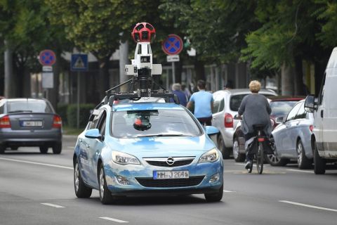 A Google egyik autója Debrecenben 2018 májusában.