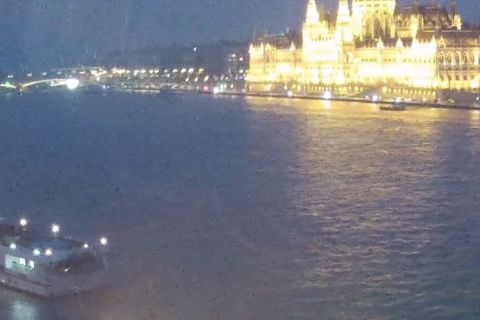 Videón a tragikus budapesti hajóbaleset