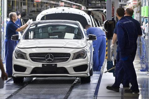 Leállt a kecskeméti Mercedes-gyár bővítése