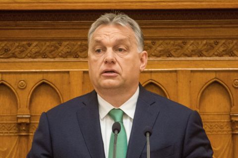 Orbán Viktor miniszterelnök beszédet mond napirend előtt az Országgyűlés plenáris ülésén 2019. május 27-én.