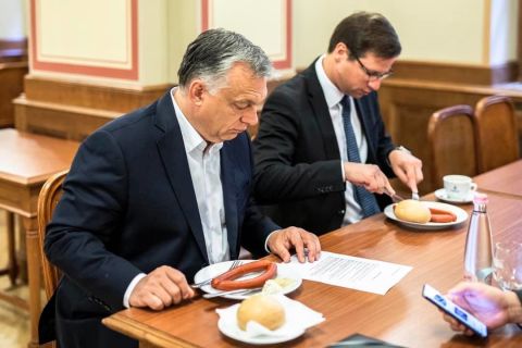 Orbán Viktor fontos üzenete a magyarokhoz: ezt reggeliztem ma