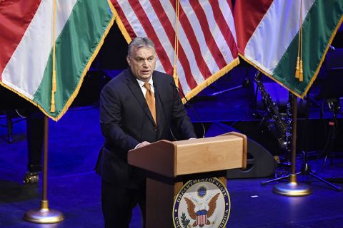 Orbán Viktor miniszterelnök beszédet mond az Egyesült Államok budapesti nagykövetségének fogadásán, amelyet az amerikai nemzeti ünnep, a függetlenség napja 243. évfordulójának tiszteletére rendeztek a Budapest Kongresszusi Központban 2019. július 9-én.