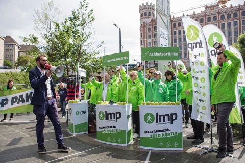 Az LMP ráindítja saját emberét Pécsen az ellenzéki polgármesterjelöltre