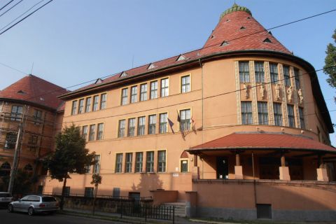 A Budapesti Gépészeti Szakképzési Centrum Eötvös Loránd Szakközépiskolája.