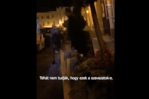 Rejtélyes teherautót videóztak éjjel az I. kerületben, mely a leköszönő fideszes polgármester házához vitt egy rakomány dobozt