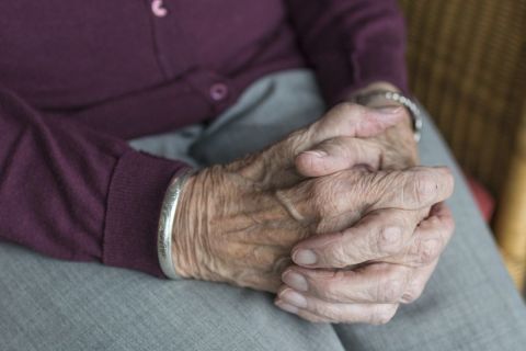 Felgyógyult egy 98 éves magyar nő a koronavírusból