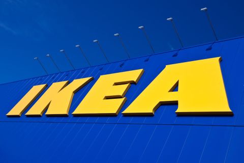 Visszahívja egy termékét az IKEA, égési sérülést és áramütést okozhat