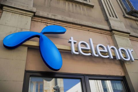 A Telenor 100 GB extra mobilnetet ad előfizetőinek a járvány idejére