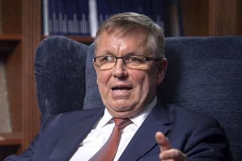 Matolcsy György, a Magyar Nemzeti Bank (MNB) elnöke a jegybank épületében 2020. április 16-án.