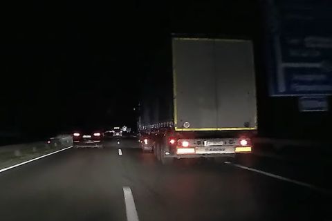 Részeg bolgár kamionost fogtak az M1-es autópályán