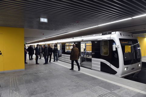 A megújult Pöttyös utcai állomás a 3-as metróvonal felújított déli, a Nagyvárad tér és Kőbánya-Kispest közötti szakaszának átadásán 2020. október 22-én.