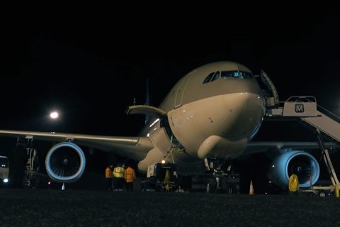 Az Airbus A330-200F típusú áruszállító gép.