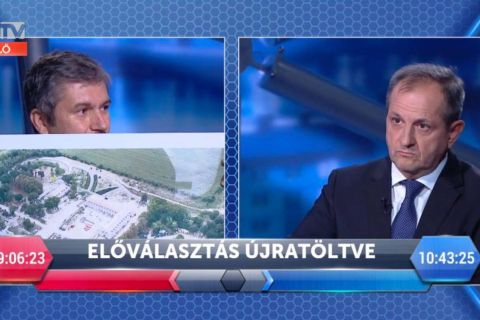 Hadházy a HírTV-ben lobogtatta a hatvanpusztai Orbán-birtok fotóját