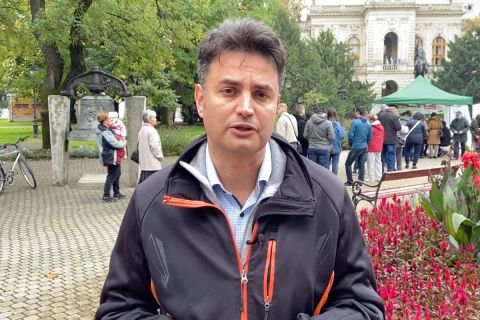Előválasztás: Márki-Zay újabb megyéket vitt el, Dobrev továbbra is nyeretlen Budapesten