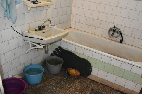 Fürdőkádba fojtottak egy idős férfit Szabolcs-Szatmár-Bereg megyében