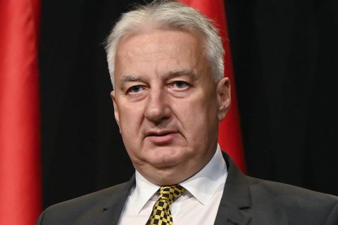 Semjén Zsolt nemzetpolitikáért felelős miniszterelnök-helyettes a Magyar Állandó Értekezlet (Máért) ülése után tartott sajtótájékoztatón a Várkert bazárban 2022. november 18-án.