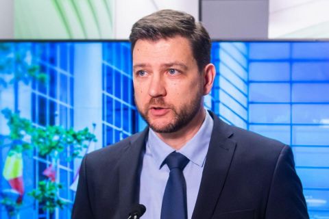 Papp Dániel, az MTVA korábban hírhamisításért elítélt vezérigazgatója beszédet mond a Médiaszolgáltatás-támogató és Vagyonkezelő Alap (MTVA) brüsszeli képviseleti irodájának ünnepélyes megnyitásán 2023. március 21-én.