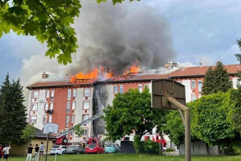 Kigyulladt egy társasház Zalaegerszegen, többen füstmérgezést szenvedtek