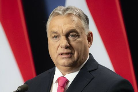 Orbán Viktor miniszterelnök nemzetközi sajtótájékoztatót tart a Kormányinfó keretében a Karmelita kolostorban 2023. december 21-én.