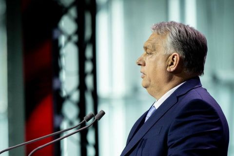 Magyar Péter üti-veri Orbán Viktort, saját követői is kinevetik a miniszterelnököt