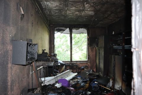 A kiégett lakás az Országos Katasztrófavédelmi Főigazgatóság fotóján.