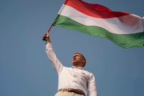 Magyar Péter, a Tisza párt európai parlamenti listavezetője, a párt alelnöke.