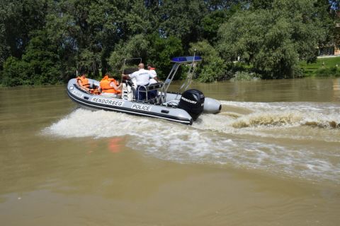 Tiszai Vízirendészeti Rendőrkapitányság; vízimentők