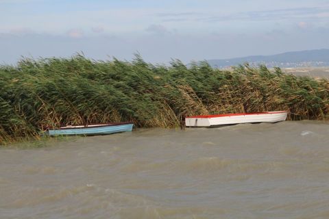 vihar, Balaton