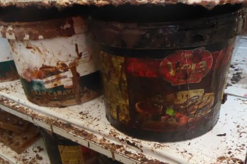 mocskos-edesseg-gyarto