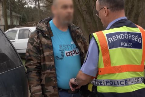 gyomro-rendor-bunvadaszok