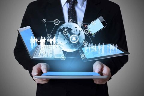 Digitális világ viharai: hogyan védjük meg magunkat az online térben?