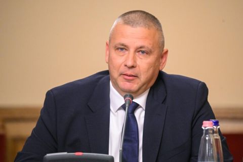 ruszin-szendi-romulusz