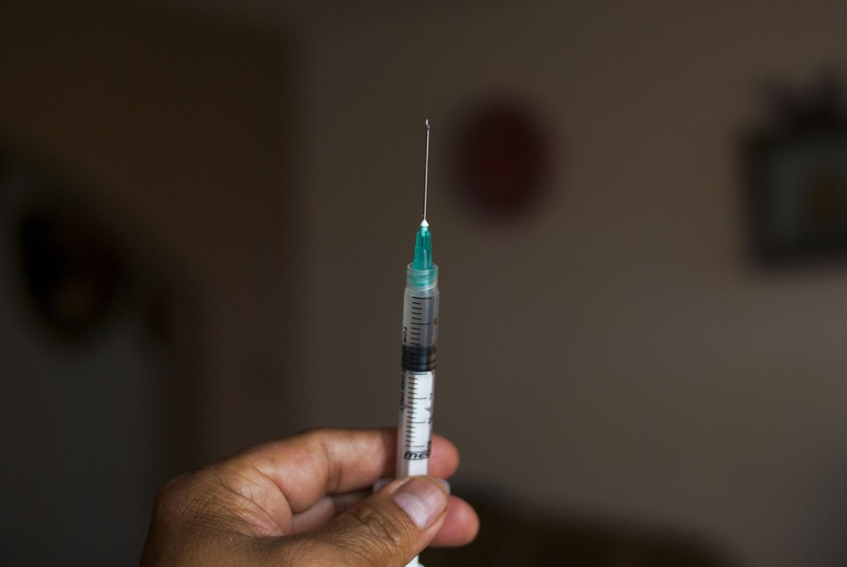 Beadatta magának a koronavírus elleni orosz vakcinát egy magyar férfi