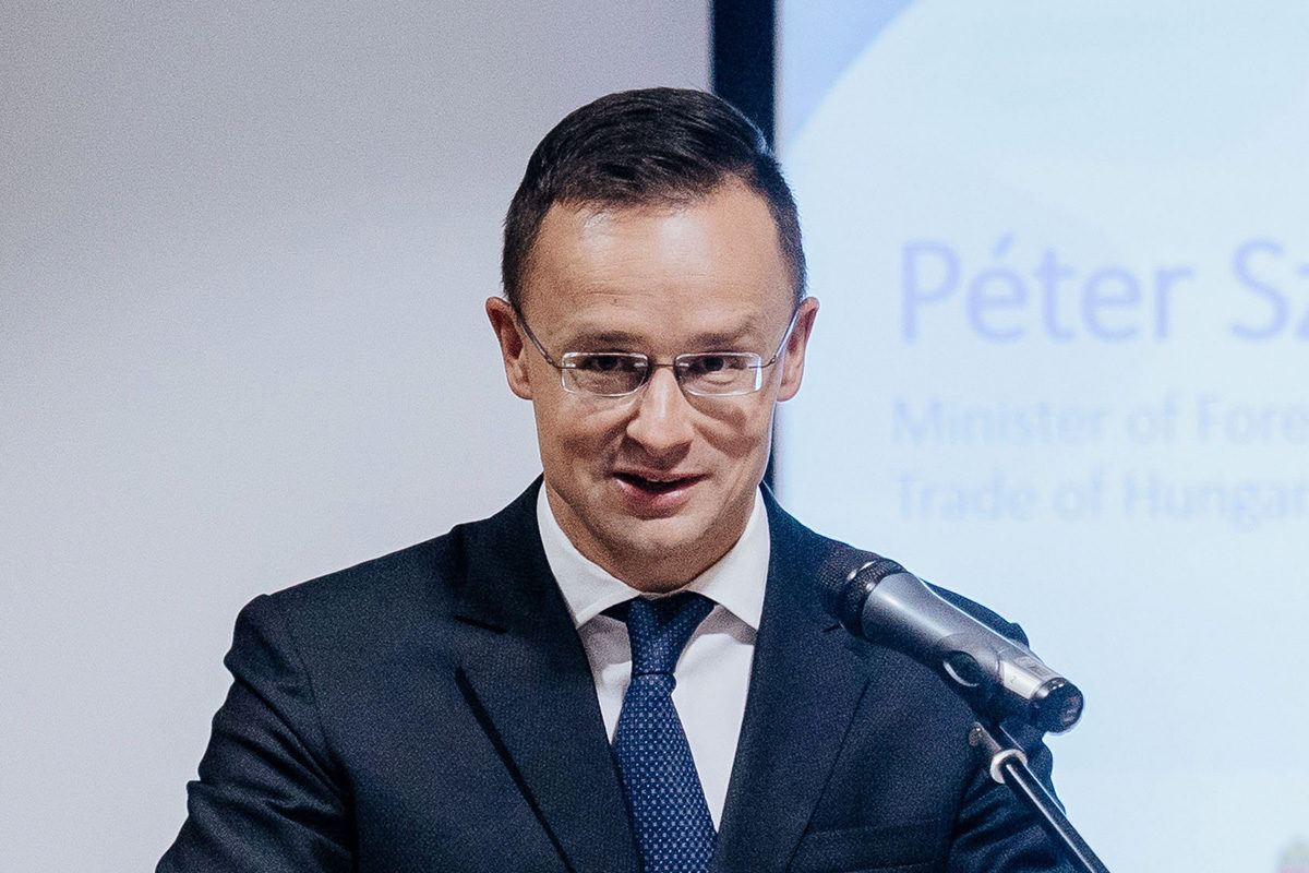 Szijjártó Péter külgazdasági és külügyminiszter megnyitja az Invented and made in Europe című rendezvényt Magyarország unió mellé rendelt képviseletén, Brüsszelben 2019. december 9-én.