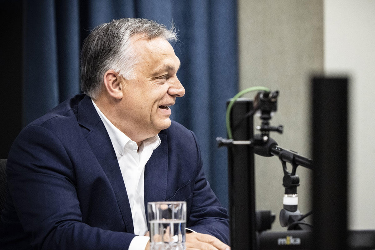 Orbán: fel kell gyorsítani a haderőfejlesztést