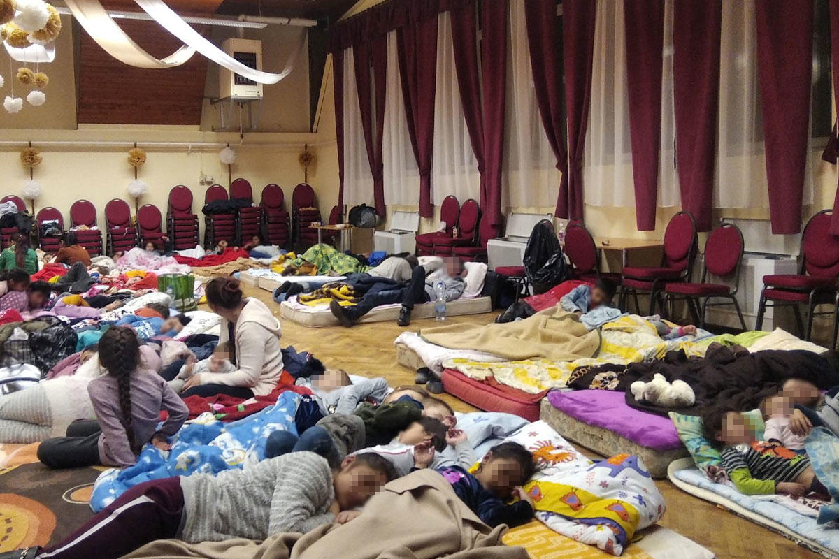 Ukrajnai menekültek Tiszabecsen.