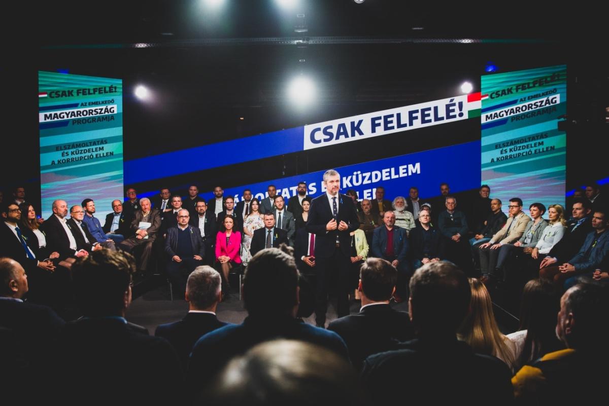 Szavazólap-botrány: az ellenzék szerint „ami a kommunistáknál a kékcédula volt, az ma a Fidesznél a levélszavazat”