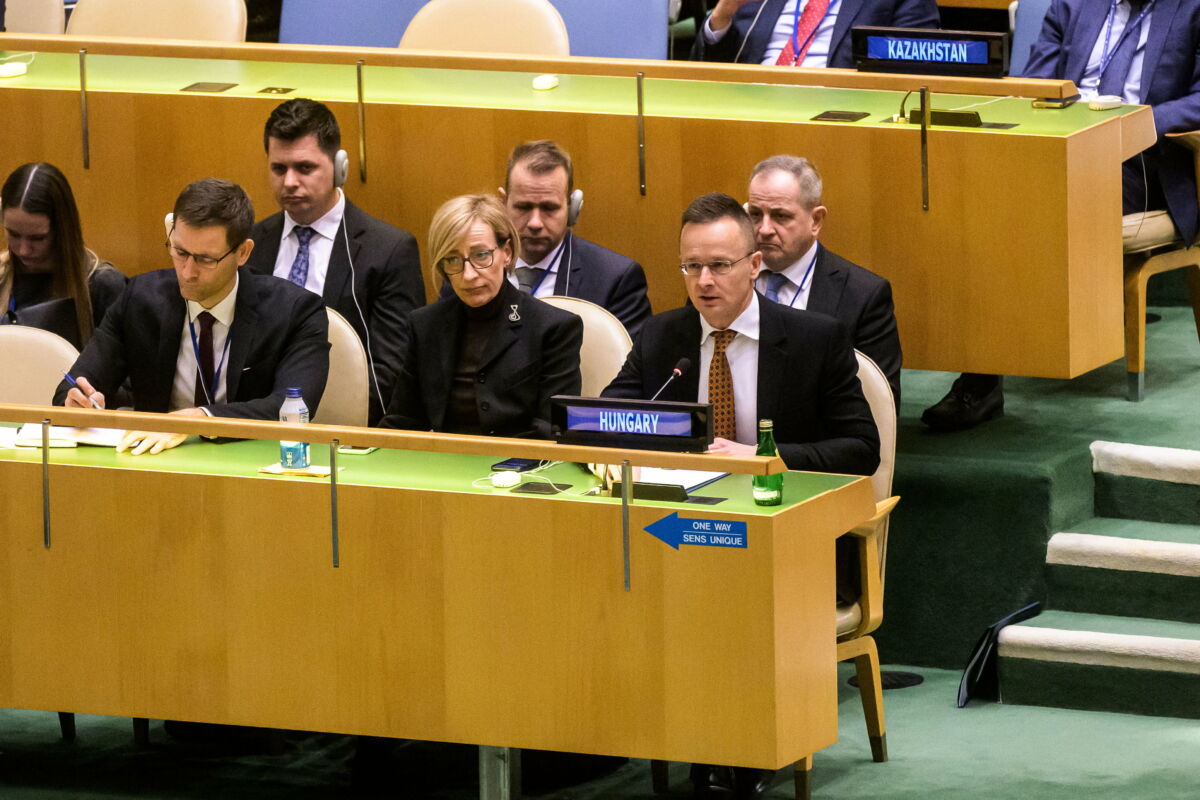 Szijjártó Péter külgazdasági és külügyminiszter felszólal az ENSZ-közgyűlés ülésén New Yorkban 2024. február 7-én.
