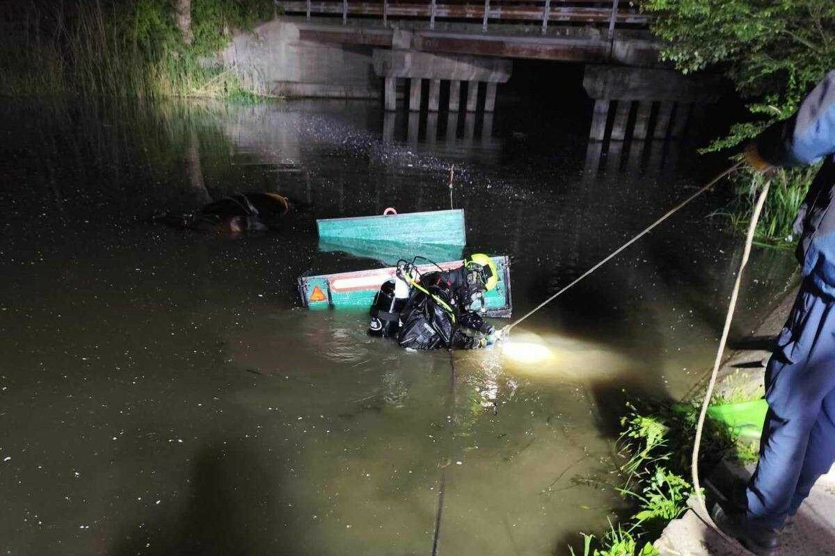 Vízbe hajtott egy lovaskocsi Alsónémediben, két ló elpusztult