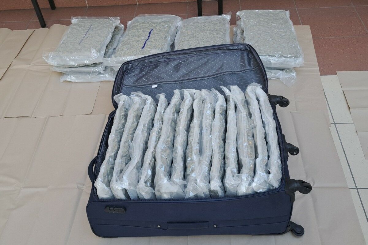20 kg marihuánát találtak két Spanyolországból érkezett csomagban Ferihegyen